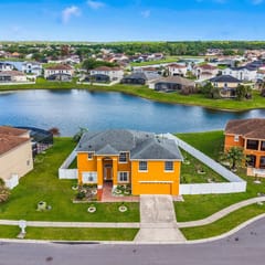 Waterfront 5BR Villa 15 Min to Disney | Sleeps 10