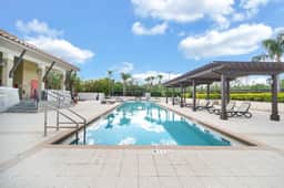 4Br, 3.5B Enchanting Townhome in Disney