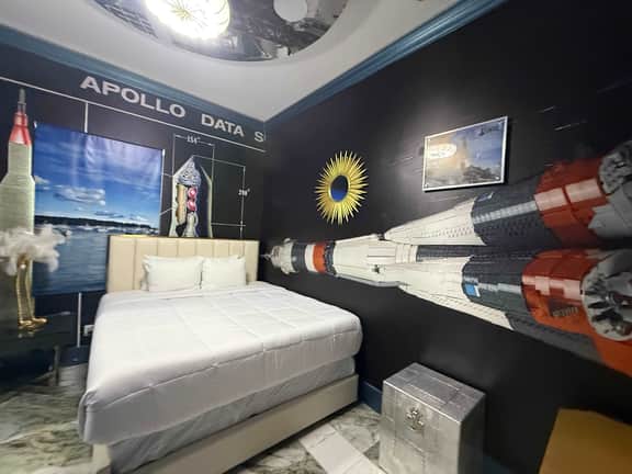 20BR Mission to Mars Extreme Private Attraction