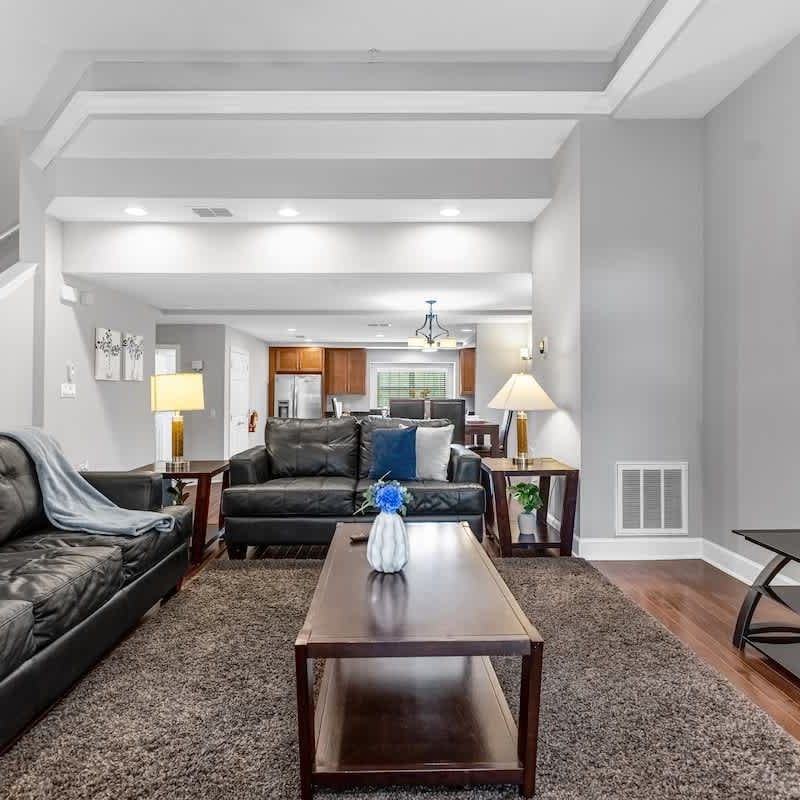 4Br, 3.5B Enchanting Townhome in Disney