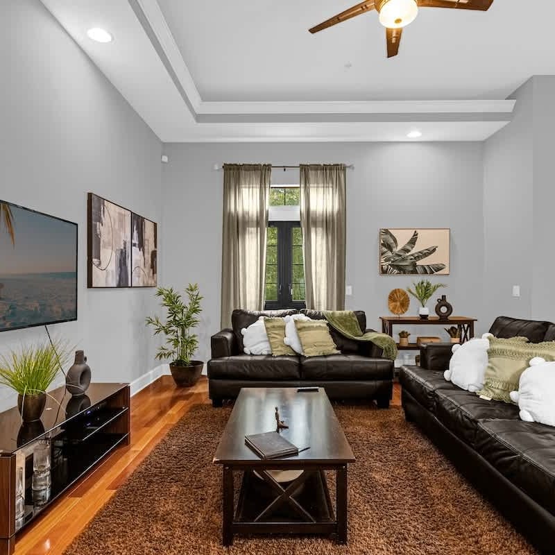 Enchanted Garden Townhouses 1 Mile to Disney World